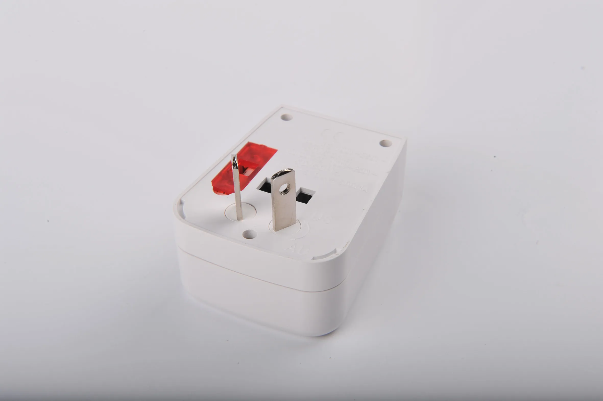 Travel adapter CH-153 - Image 6